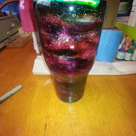 Dark galaxy skeleton tumbler - Picture 4 of 6